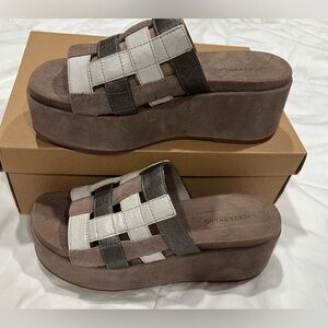 Lucky Brand Taupe Ulrich Woven Platform Sandals
